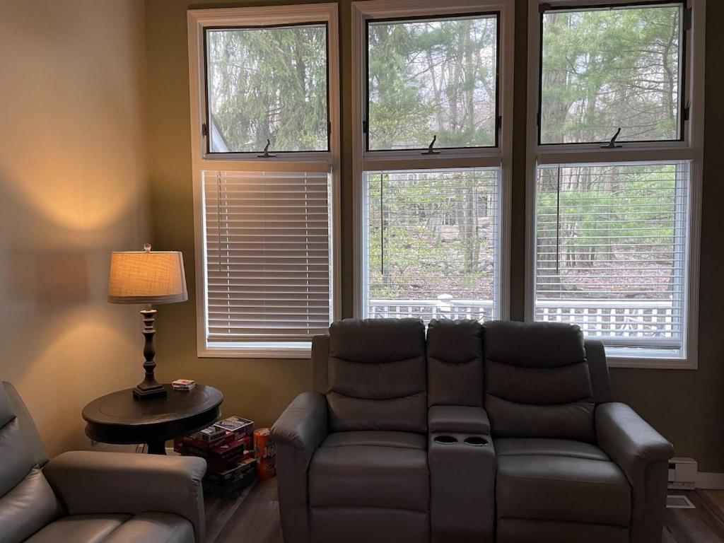 Beautiful Lake Harmony Townhouse At Big Boulder Lake And Ski Area Bagian luar foto
