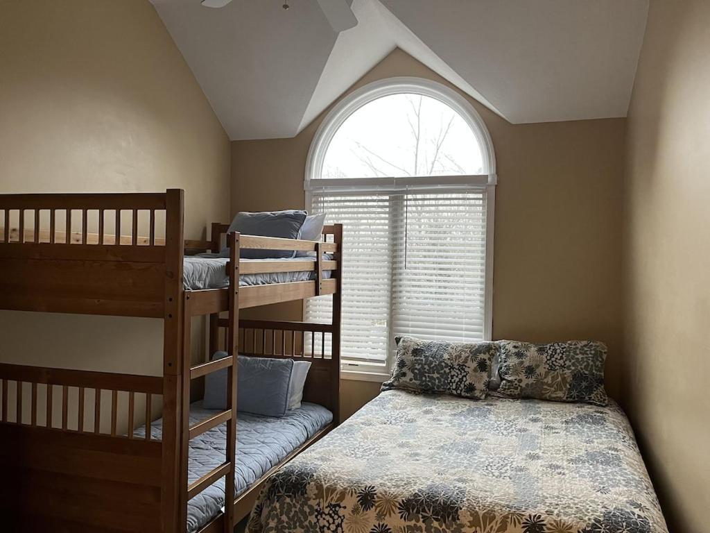 Beautiful Lake Harmony Townhouse At Big Boulder Lake And Ski Area Bagian luar foto